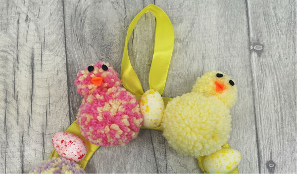 Picture of Easter chick pastel wreath